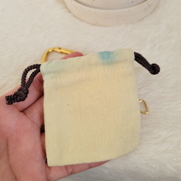 💕100% Authentic Louis Vuitton Keychain Gold - Picture 4 of 6